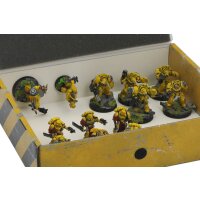 Half-size Small Box for magnetically-based miniatures + metal plate on the inside rear side of the box